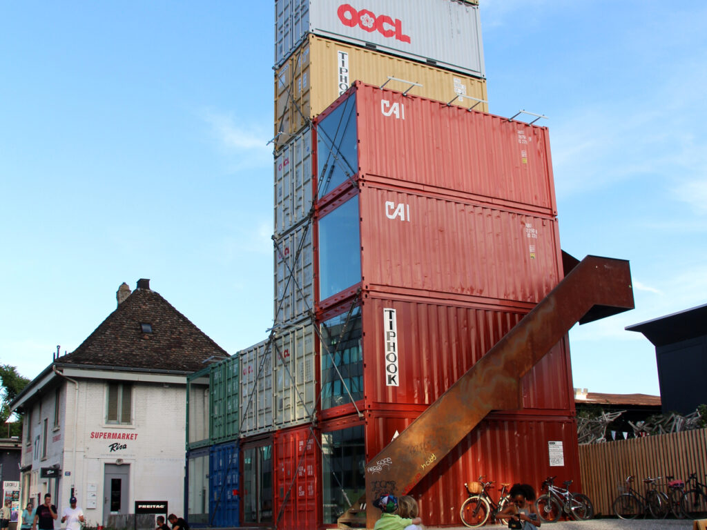 FREITAG Tower und Geroldstrasse